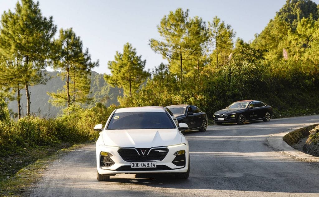 VinFast Lux A2.0 chiếm gần trọn thị phần sedan hạng sang
