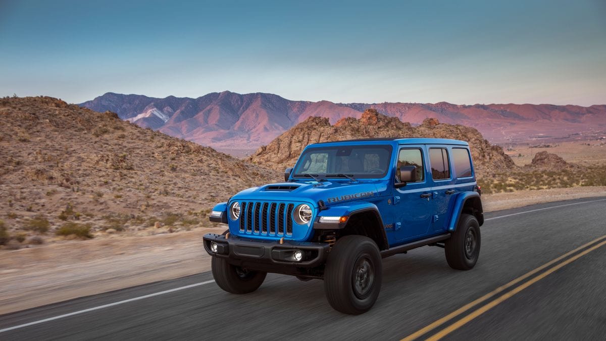 Phiên bản Jeep Wrangler động cơ V8 có giá hơn 77.000 USD