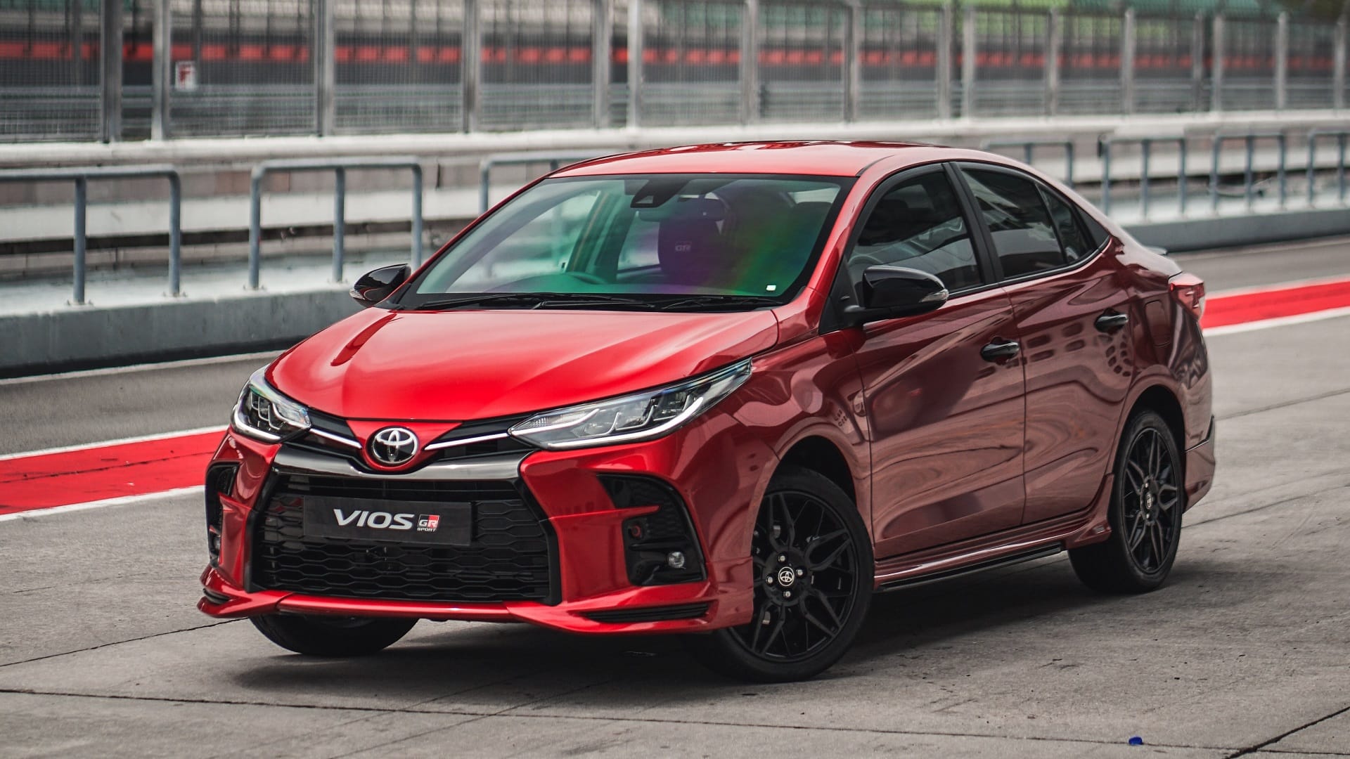 2021 Toyota Vios Facelift & Vios GRS Launched in Malaysia RM75k to ...