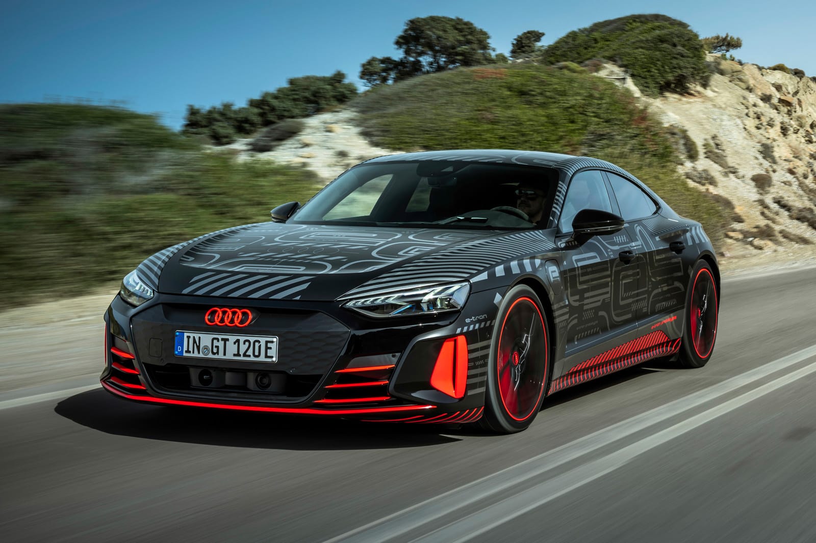 Xe điện Audi e-Tron GT công bố giá bán hơn 2.7 tỷ đồng tại châu Âu