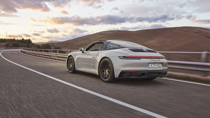 Ngoại thất Porsche 911 GTS 2022-3