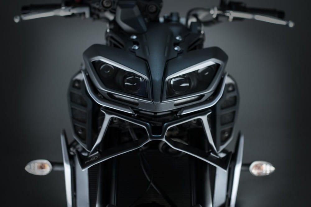 Bắt “trend” siêu mô tô, Yamaha MT-09 nay cũng sở hữu bộ cánh gió đẳng cấp tuyệt đẹp đến từ Puig