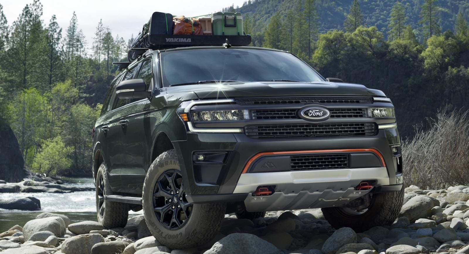 SUV cỡ lớn Ford Expedition 2022 được nâng cấp 2 với công suất mạnh mẽ và khả năng off-road tốt hơn