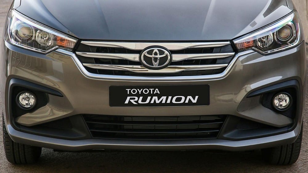Toyota Rumion 2021 chỉ có lưới tản nhiệt khác với Suzuki Ertiga