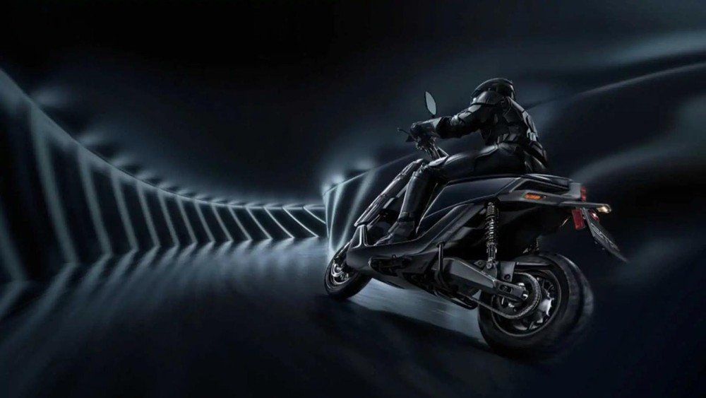 Xe Yamaha EMF mang thiết kế cùng nhiều trang bị hệ thống chiếu sáng LED