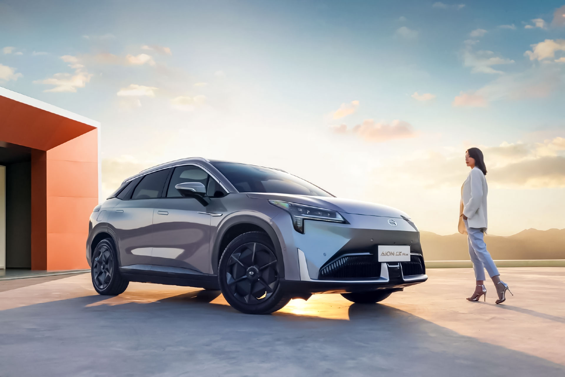 GAC Aion LX Plus 2022 – ô tô điện có thể chạy hơn 1.000 km sau khi sạc – chính thức được bán ra thị trường