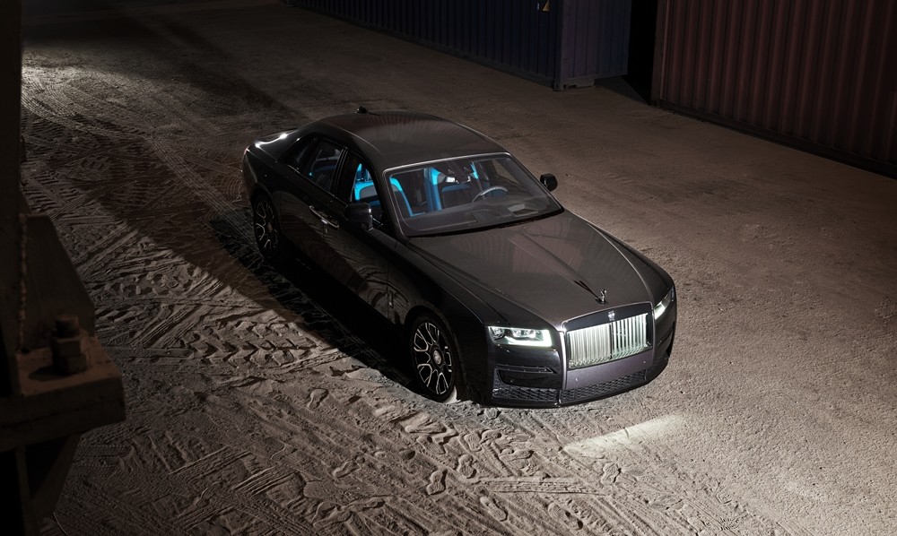 Rolls-Royce Ghost Black Badge 2022 ra mắt khách hàng Việt với giá từ 33,7 tỷ đồng