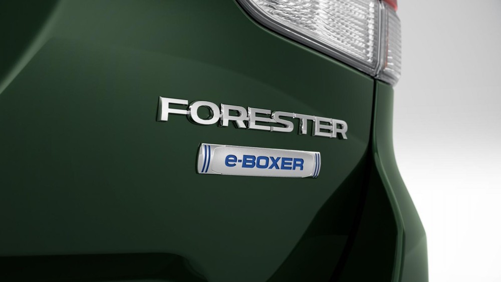 Subaru Forester 2022 tại châu Âu dùng hệ truyền động hybrid tiết kiệm xăng hơn