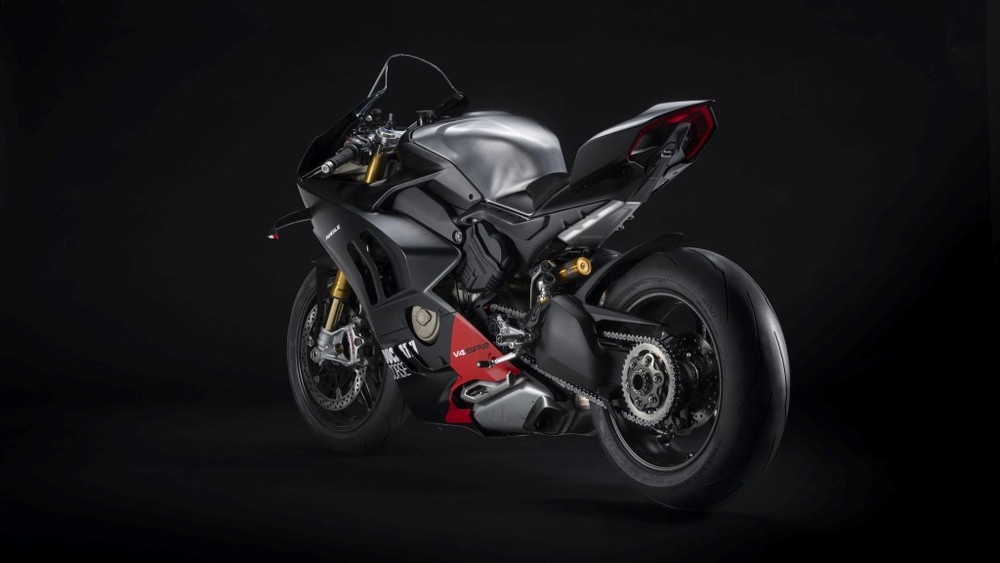 Ducati Panigale V4 SP2 có hiệu năng vận hành vượt trội nhờ các trang bị bổ sung