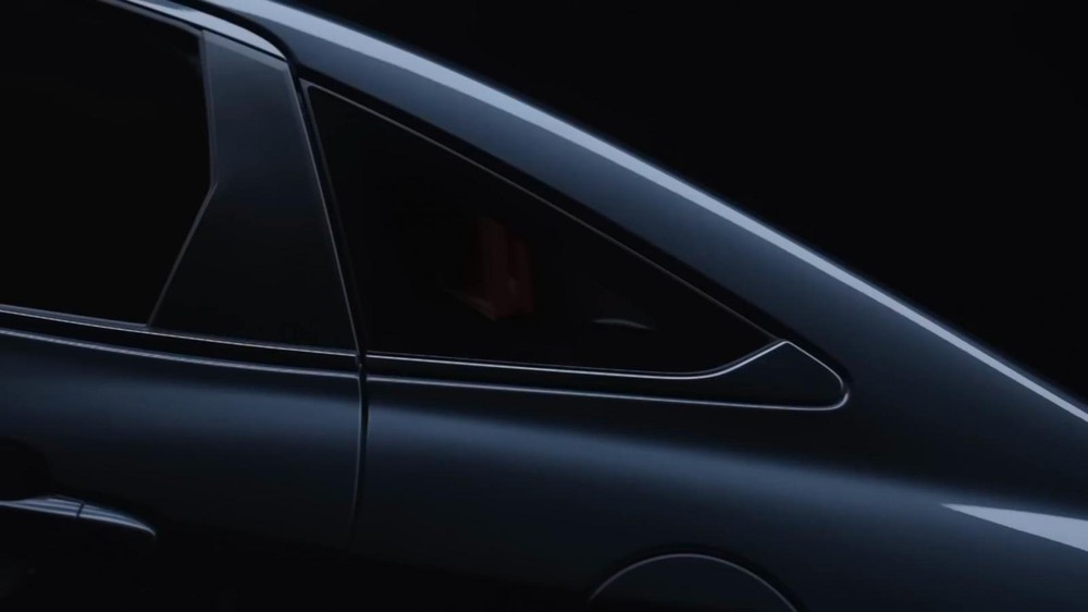 Đường chân kính với điểm nhấn ở cột C của Toyota Vios 2023